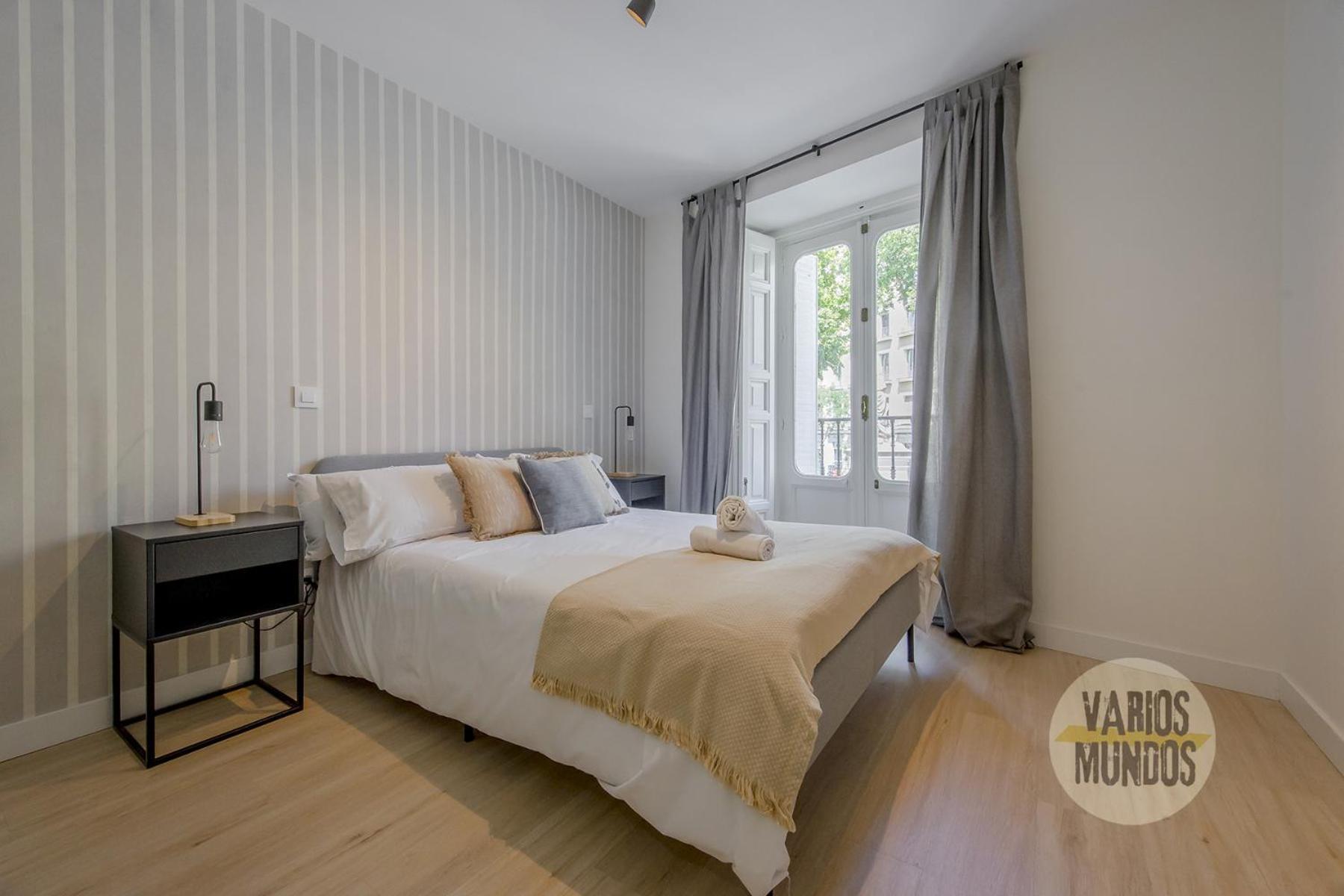 Spacious New Aparment Para 8Pax En La Plaza De Tirso E1 Madrid Exterior photo